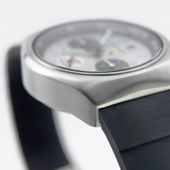 Bell & Ross Belgian Grand Prix Steel 41mm Automatic Men’s Watch BELGP04 - Picture 3 of 9